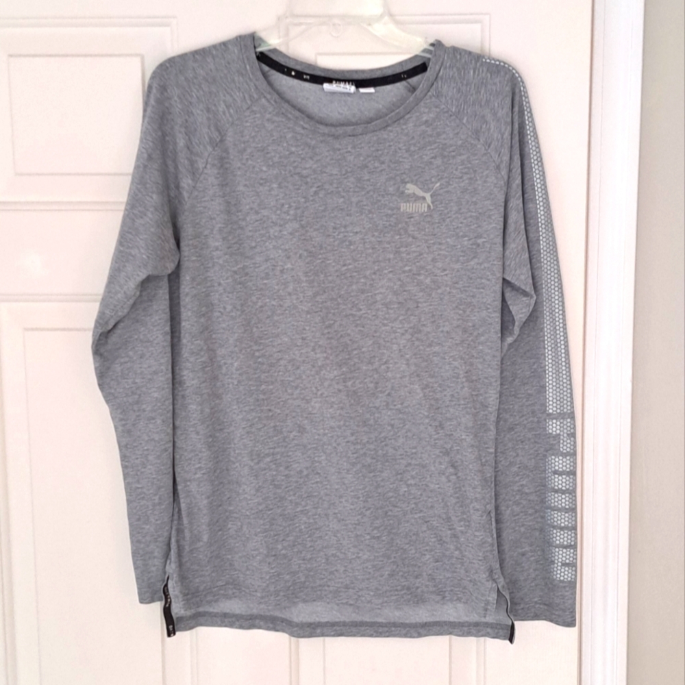 PUMA mens gray dry cell pullover sport athletic shirt.  Size M.